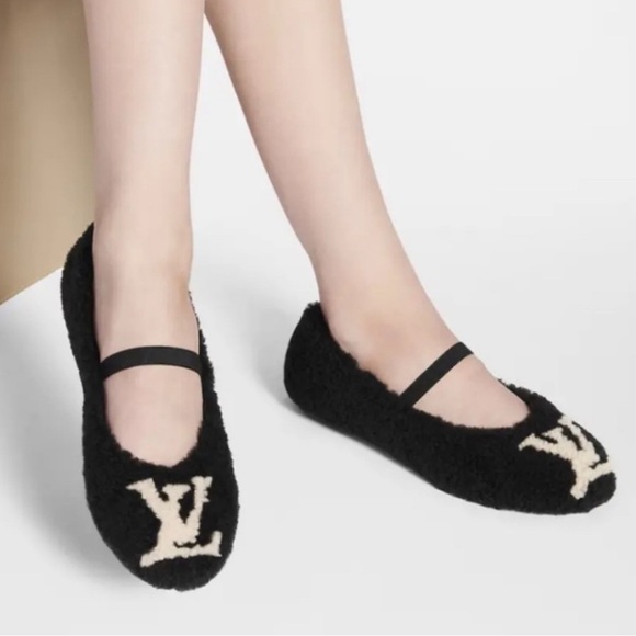 Louis Vuitton Popi Ballerina LV Logo Shearling Fuzzy Ballet Flats Loafer Black - Picture 1 of 10